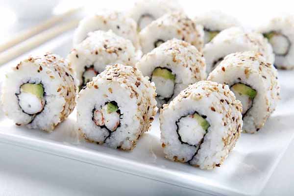 món ăn sushi của nhật bản, các món ăn sushi nhật bản, cách làm món ăn sushi nhật bản, món ăn sushi trên người, món ăn sushi, ẩm thực sushi nhật bản
