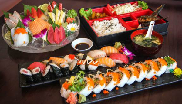món ăn sushi của nhật bản, các món ăn sushi nhật bản, cách làm món ăn sushi nhật bản, món ăn sushi trên người, món ăn sushi, ẩm thực sushi nhật bản
