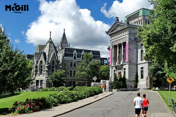 Trường đại học McGill ở Canada